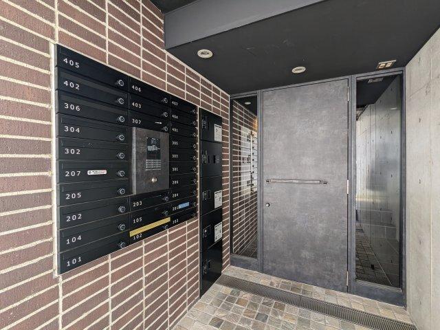 アレーロ大岡山（302） エントランス