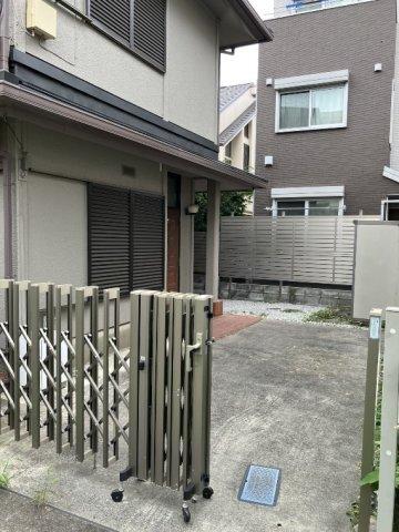 野方戸建（1） 駐車場