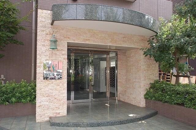 ステージファースト小石川 エントランス
