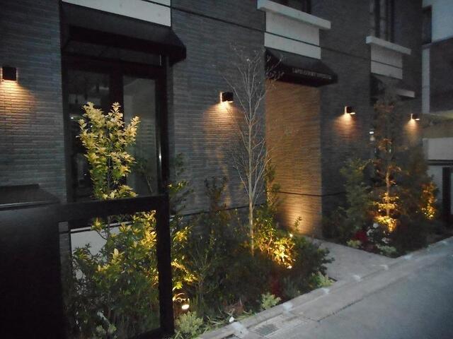 LAPiS COURT YOTSUYA（203号室） エントランス