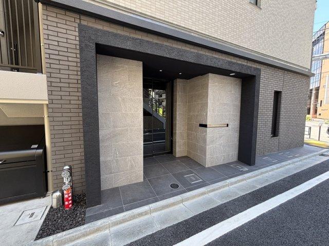 VELAOS HAKUSAN（401） エントランス