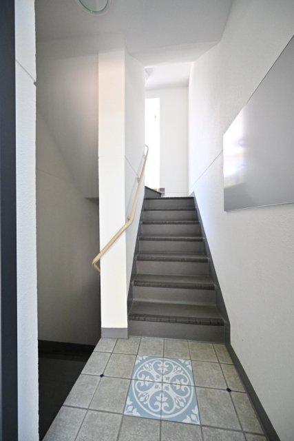 ＣＥＮＴＲＡＬ　ＧＡＲＤＥＮ　ＲＥＳＩＤＥＮＣＥ　ＴＯＫＹＯ エントランス