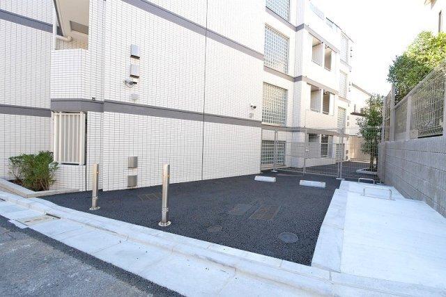 PREMIUM CUBE 新宿中井 外観