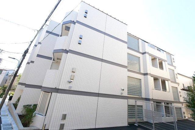PREMIUM CUBE 新宿中井 外観