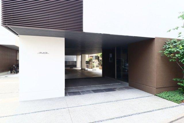 IPLACE エントランス