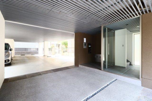 IPLACE エントランス