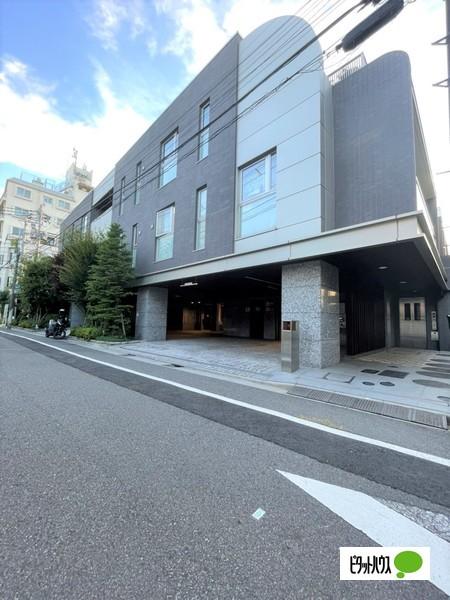 ザ・パークハウス上原 外観
