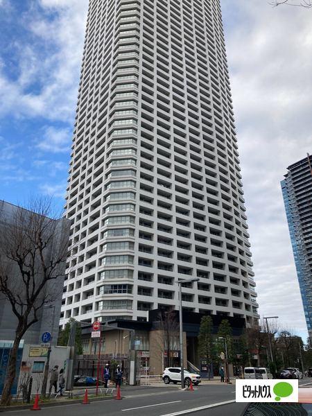 ザ・パークハウス西新宿タワー６０ 外観