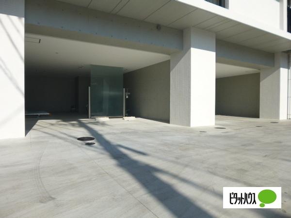 名古屋市瑞穂区彌富通マンション 駐車場