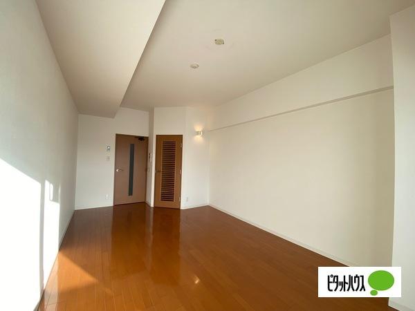 名古屋市瑞穂区瑞穂通マンション リビング