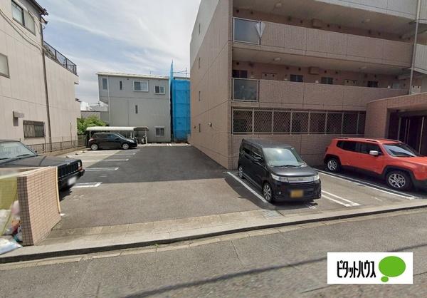 名古屋市瑞穂区内方町マンション 駐車場