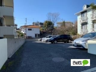 ロンサール八事（202） 駐車場
