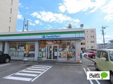 ファミリーマート鶴見通店：364m