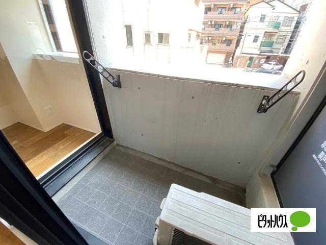 maison spade 部屋画像