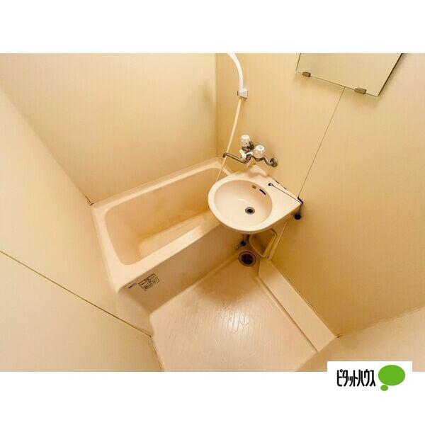 名古屋市瑞穂区直来町マンション バス／シャワー