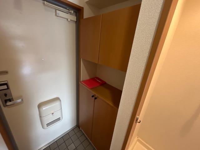 ピアチェーレＴⅡ左京山 玄関