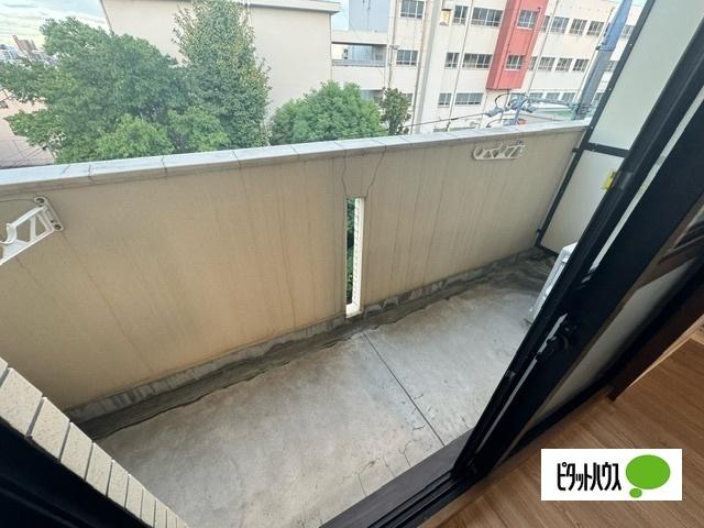 グリーンパーク新瑞（504） バルコニー