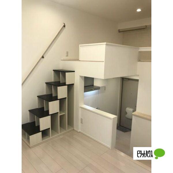 名古屋市昭和区菊園町アパート リビング