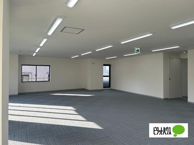 ロフティーあらたま（5F） 室内