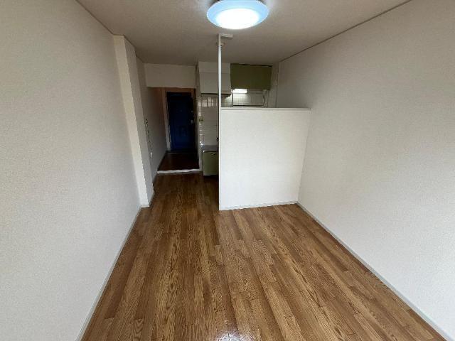 アメニティ鈴木 部屋画像