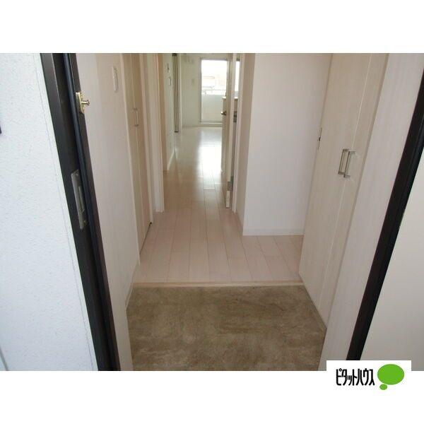 名古屋市瑞穂区中根町マンション 玄関