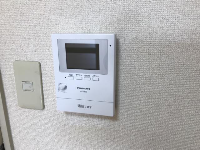 風のささやき 部屋画像