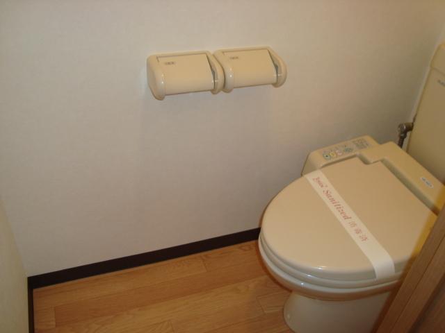 スクエア緑 部屋画像