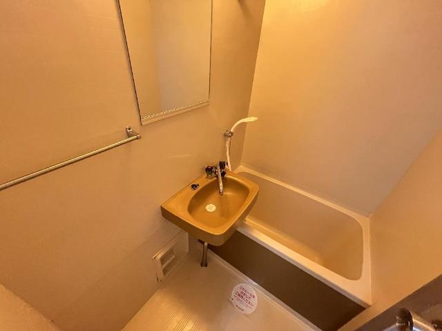 アメニティ鈴木 部屋画像