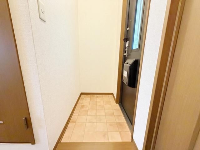 セジュール里（201） 玄関