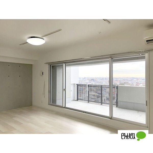 名古屋市瑞穂区彌富通マンション リビング