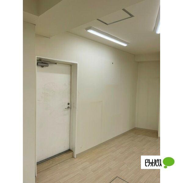 第2メゾン樹海（1F店舗） 室内