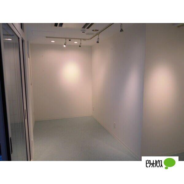 覚王山プラザ（6） 室内