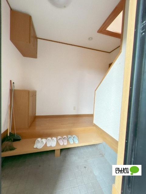 桶狭間森前住居付店舗 玄関