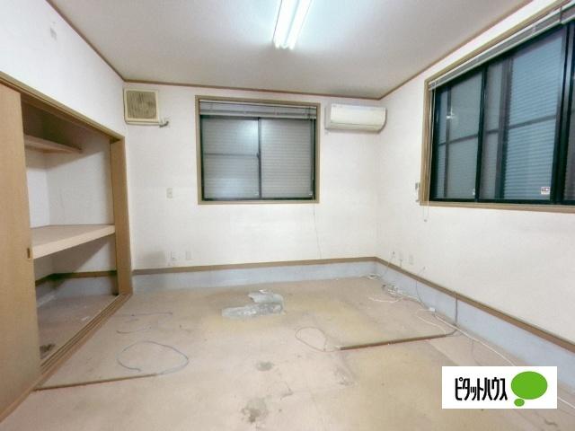 桶狭間森前住居付店舗 室内
