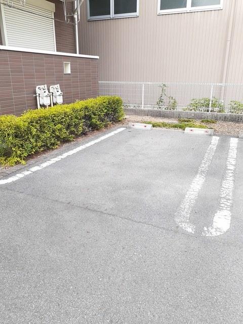 パスピエ（201） 駐車場