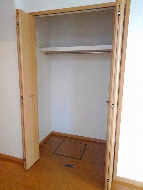 メラ　ロッソ　セコンド（103） 収納