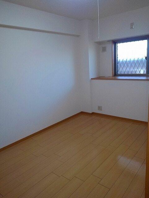 グランドールかさでら（502） 室内