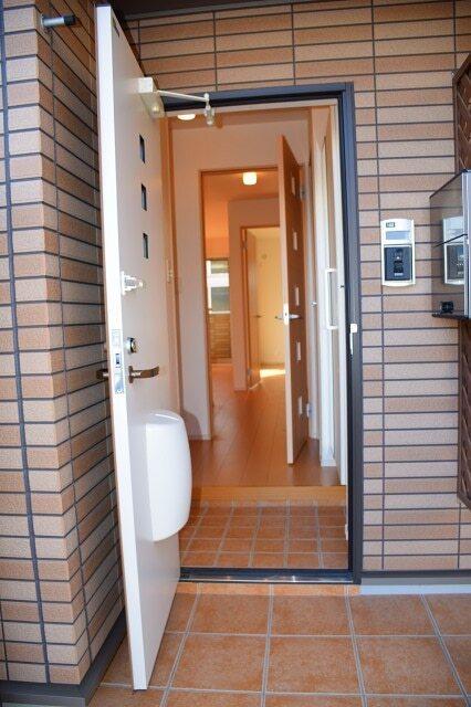 メロウ　ハウスＦ（102） 玄関