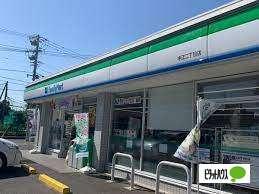 ファミリーマート中江二丁目店：378m