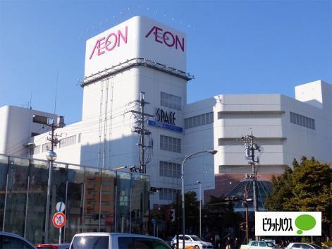 イオン八事店：1788m