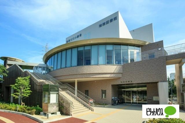 名古屋市瑞穂図書館：1251m