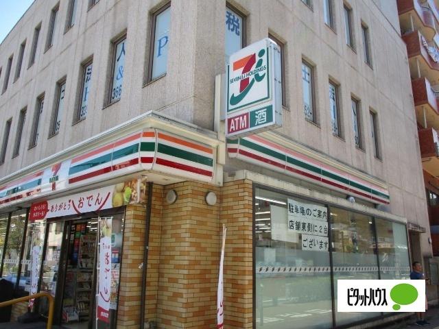 セブンイレブン名古屋尾頭橋店：65m