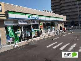 ファミリーマート名古屋木場町店：301m