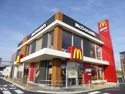 マクドナルド２３号浜田町店：500m