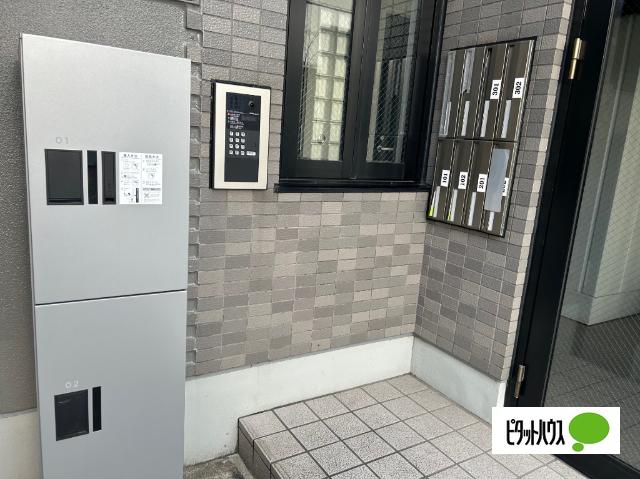 ウエストフロント桜山（302） エントランス