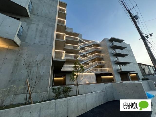 名古屋市緑区鳴子町マンション 外観