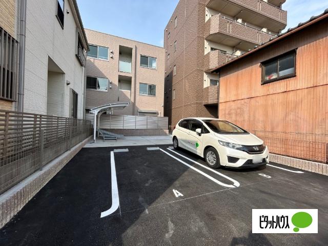 名古屋市南区呼続マンション 駐車場