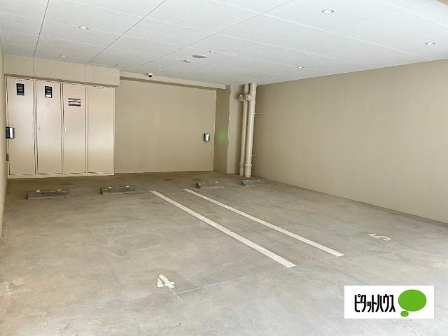 名古屋市瑞穂区惣作町マンション 駐車場