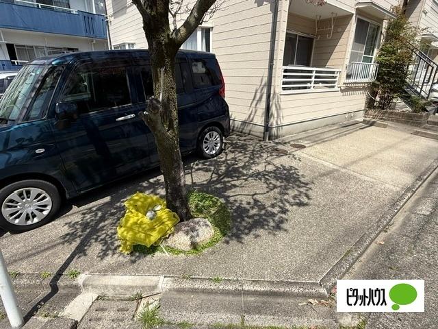 メゾン汐路　PARTⅡ 駐車場