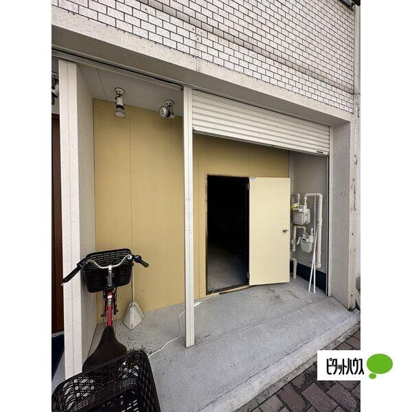 青山ビル（1） エントランス